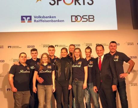 Bundespräsidenten Frank-Walter Steinmeier ehrt unseren Sportlehrer Herr Turloff mit seiner Mannschaft RGC Hansa